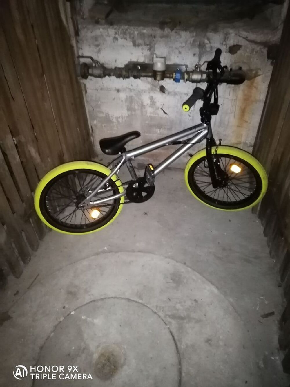 Bmx velo decathlon 2025