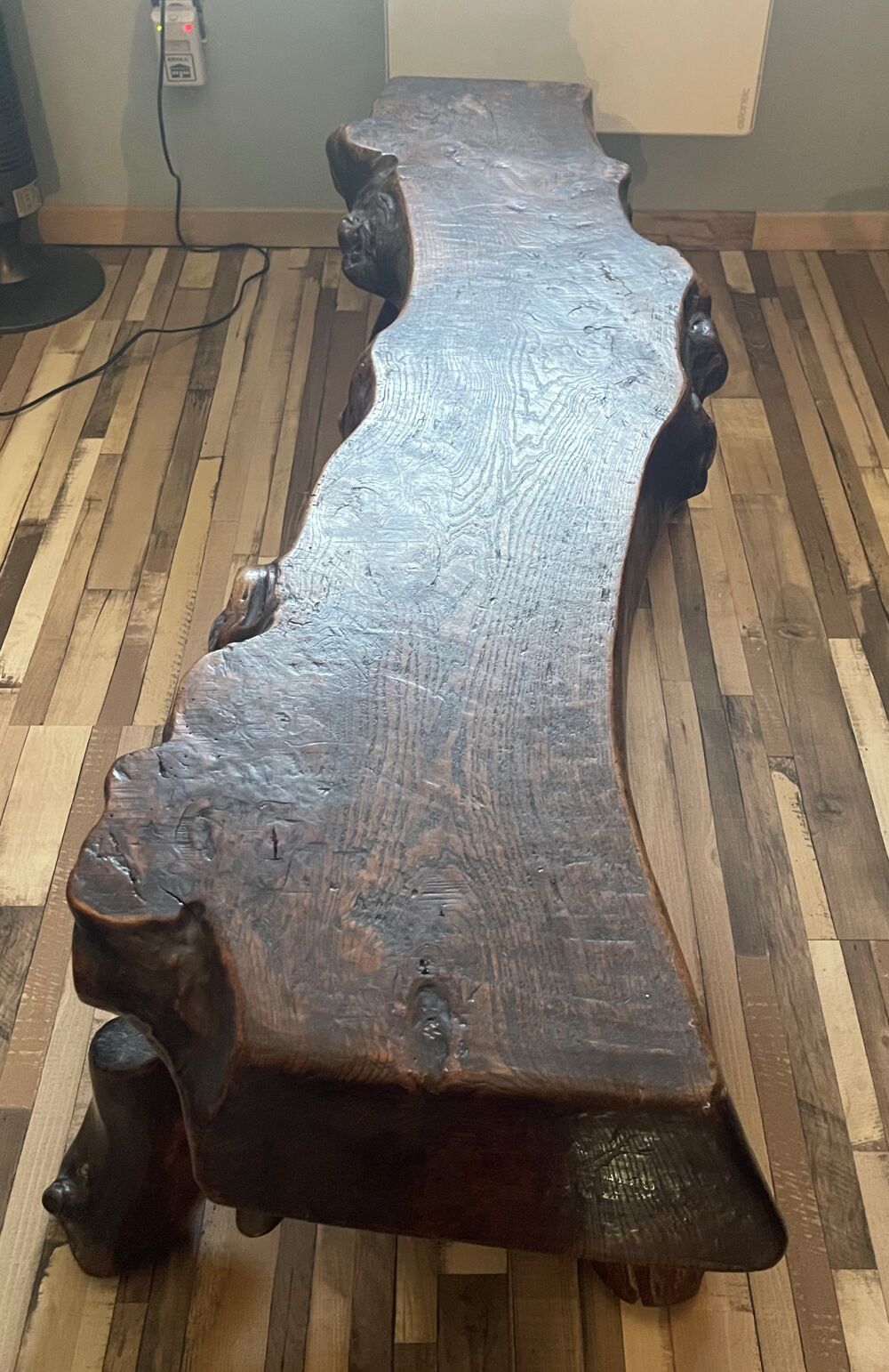 Table basse ou Banc rustique ch&ecirc;ne massif; type scandinave. Meubles