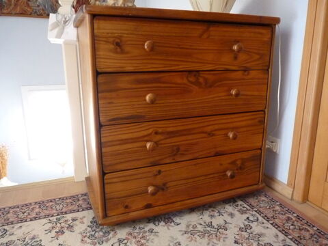 COMMODE EN  PIN 65 Chennevières-sur-Marne (94)