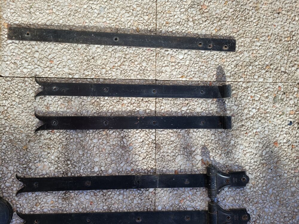Pentures Ferrures volets Bricolage