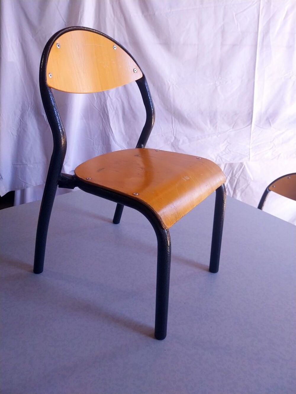 Table maternelle avec chaises maternelle au choix Mobilier enfants