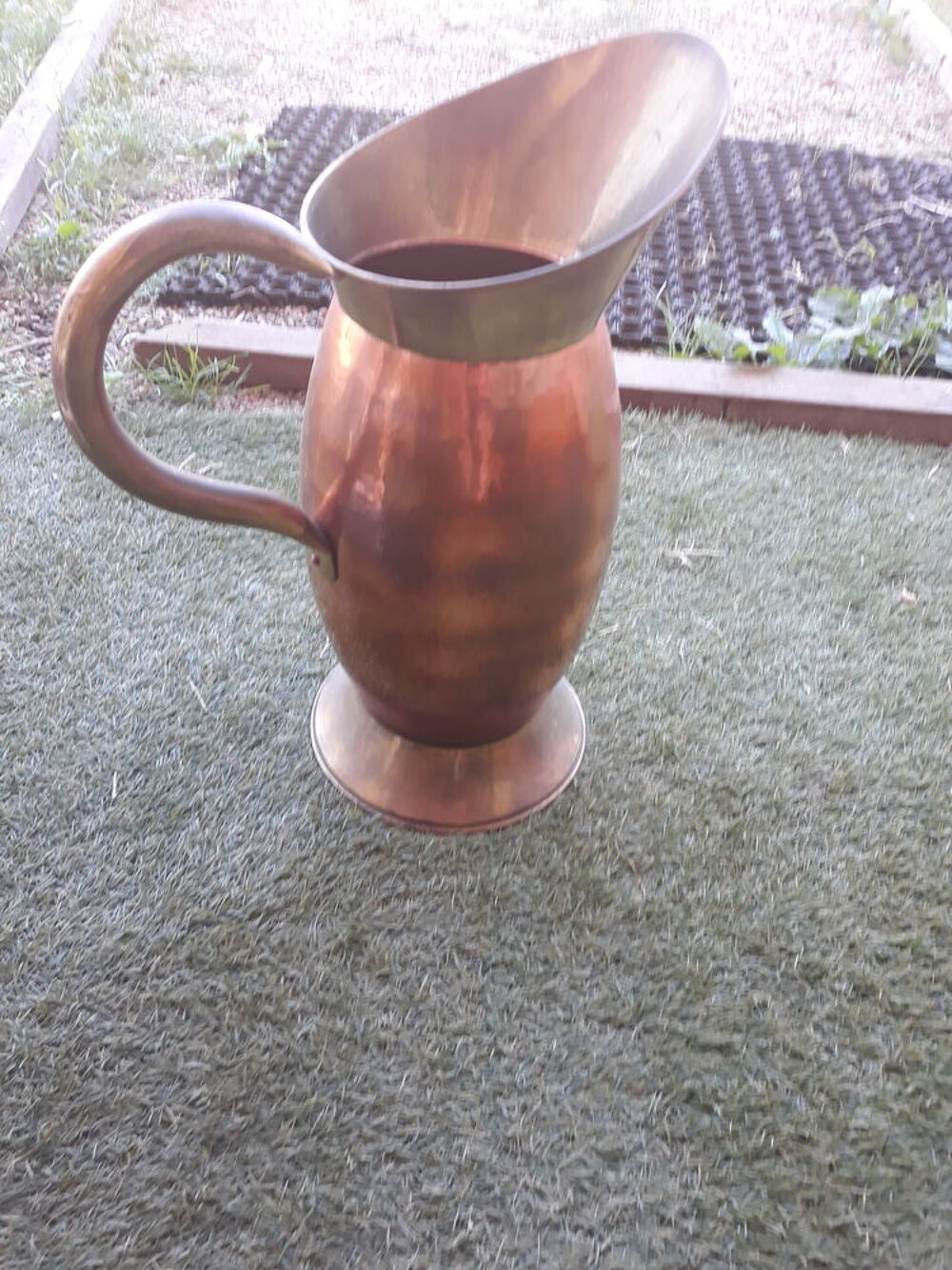 Vase en cuivre et laiton Décoration