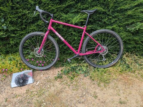 Gravel genesis vagabond Montbizot (72)