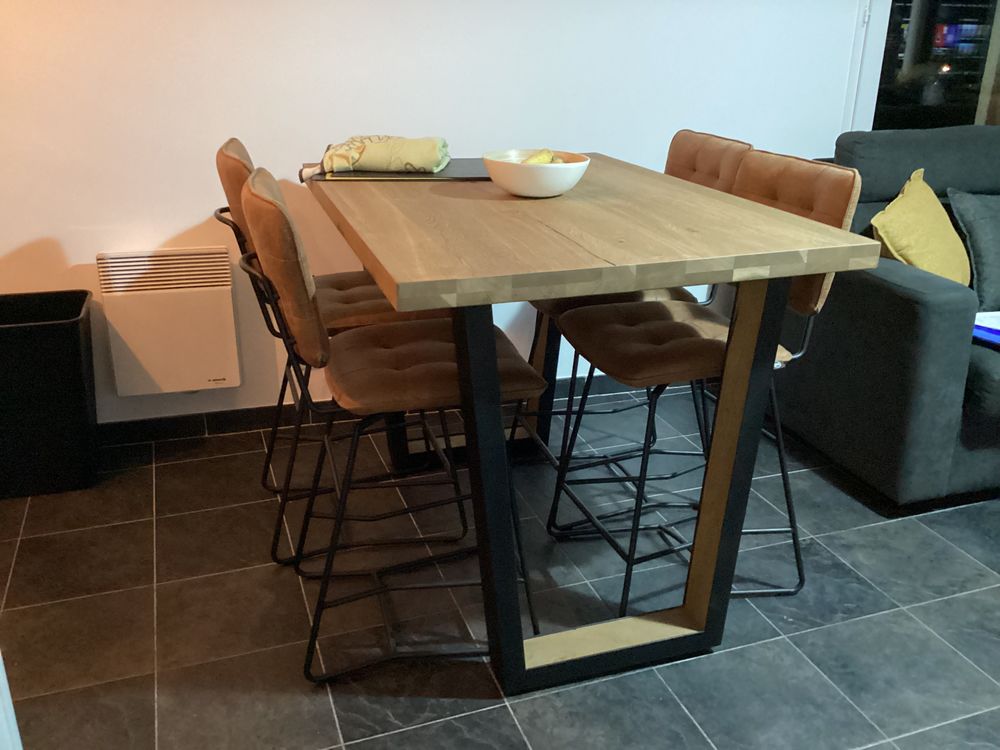 Buffet table bar et 4 tabourets croute de cuir Meubles
