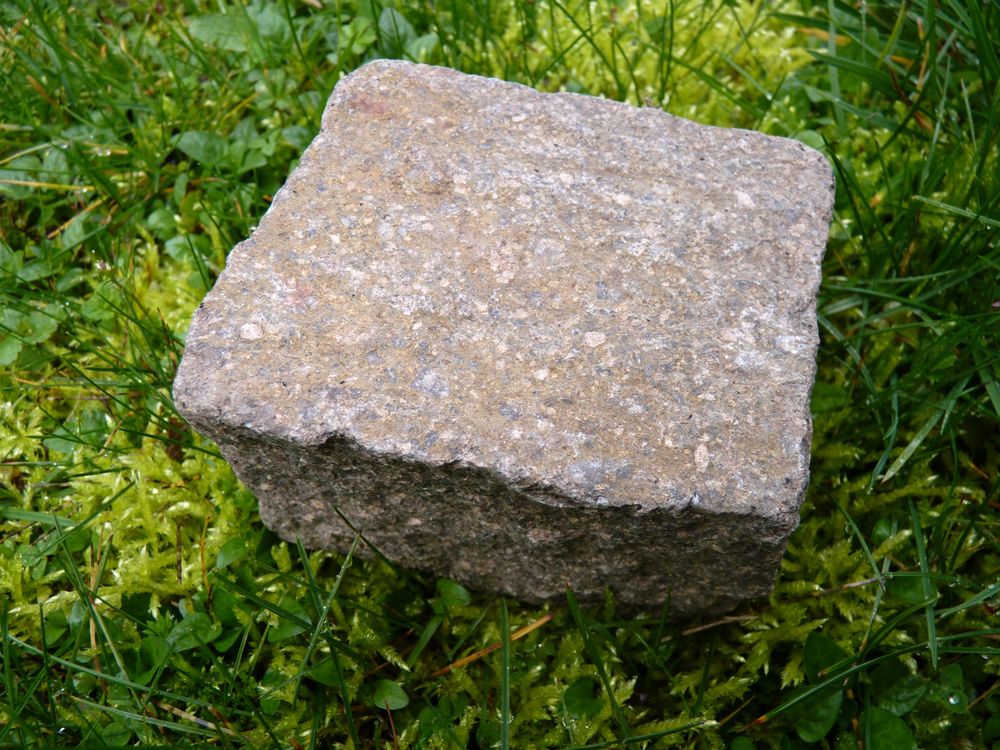 20 M2 Paves granit panache gris rouge amenagement jardin bri Jardin