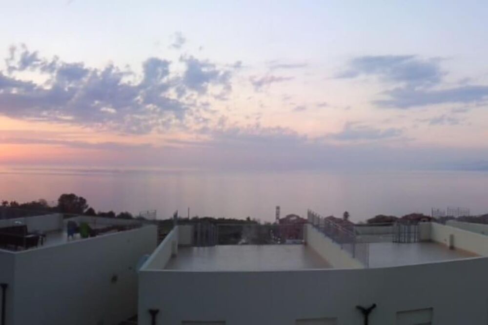   Pizzo, Magnifique appartement avec toit-terrasse et vue mer Italie, Pizzo