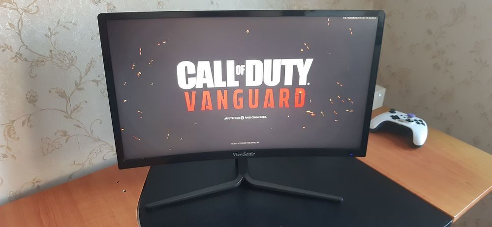 Ecran PC Gamer Incurv&eacute; - VIEWSONIC Matériel informatique
