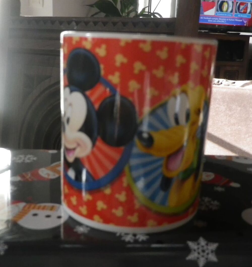 MUG dessins DISNEY DONALD MICKEY PLUTO MINNIE Cuisine
