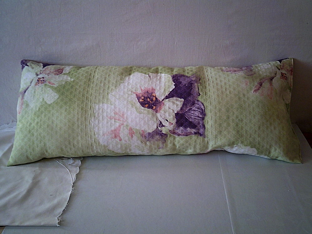 Saisissez le titre de votre obCoussin floral vert d&eacute;gradjet. Décoration