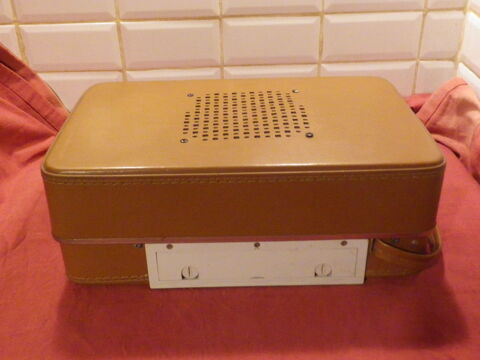 Combin� radio-tourne-disques Teppaz balad 60 Fontenay-le-Fleury (78)