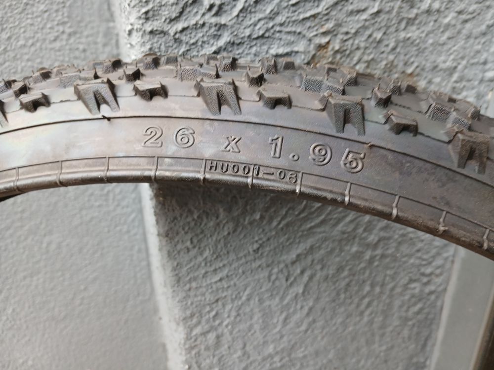 PNEUS V&eacute;lo Bricolage