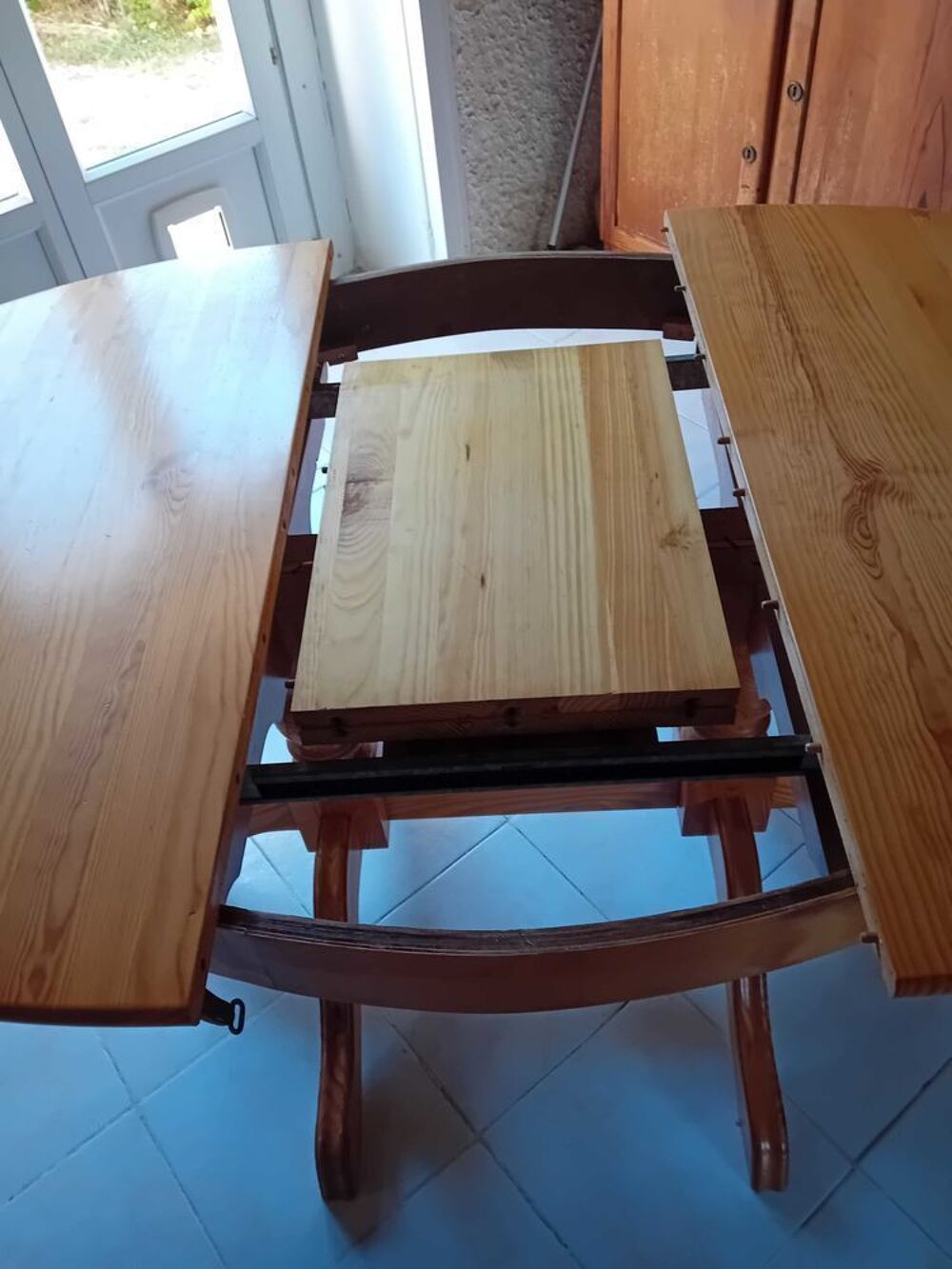 Table Salle &agrave; manger Meubles
