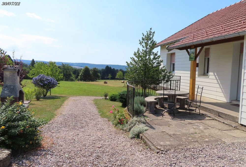   Maison 4* plain pied 94 m2 + salle jeux 65 m2. VOSGES SUD. Franche-Comté, Fougerolles (70220)