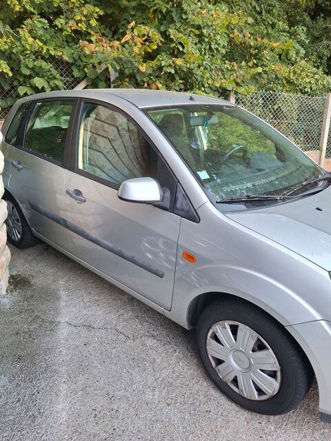 Ford fiesta 1.3i Ambiente