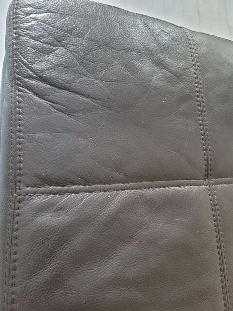 Canap cuir et pouf rectangulaire assorti 400 Pfastatt (68)