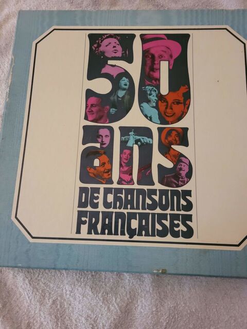 COFFRET 10 - 33T - 50 ANS DE CHANSONS FRANCAISES
15 Avignon (84)