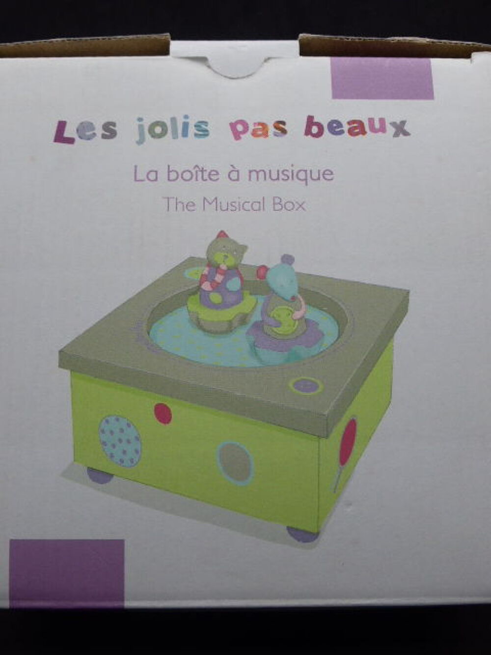 Boite &agrave; musique man&egrave;ge Moulin Roty les jolis pas beaux Puériculture