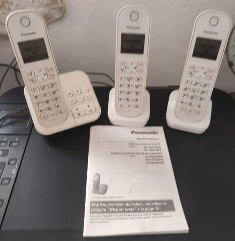 3 PANASONIC   avec répondeur plus notice en excellente état 45 Saverdun (09)