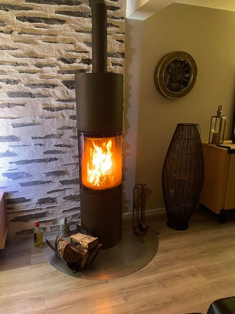 Pole  bois 1500 La Meignanne (49)