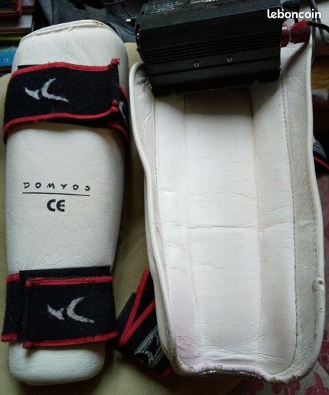 Prot�ge Tibia Domyos Decathlon 9 Beauchamp (95)