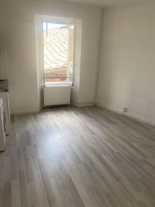  Appartement à louer 1 pièce 20 m²
