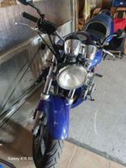 HONDA 2000 occasion 84600 Valr&eacute;as