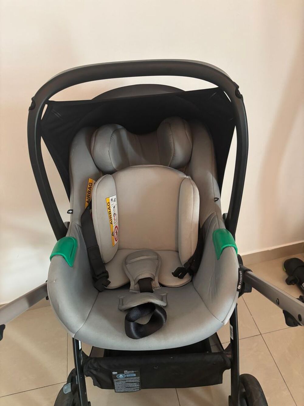 Poussette kinderkraft Puériculture