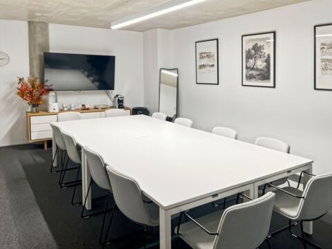 Acc&egrave;s tout inclus &agrave; des espaces de bureau professionnels pour 4 personnes &agrave; Bezannes, Zash 1059 51430 Bezannes