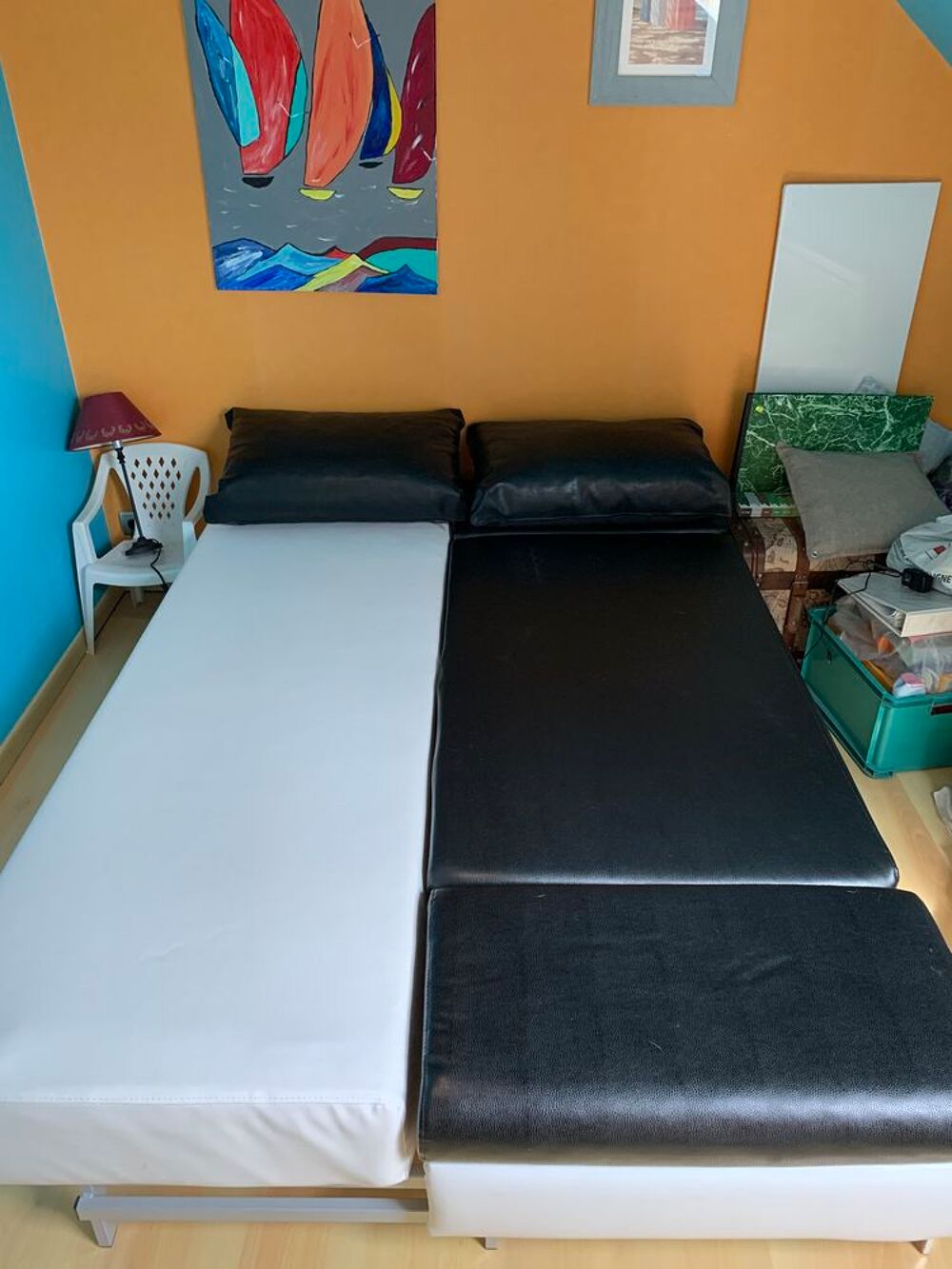 Vends canap&eacute; convertible Meubles