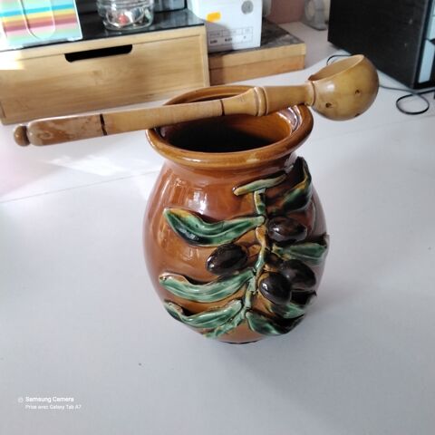Pot � olives 12 Saint-Priest (69)