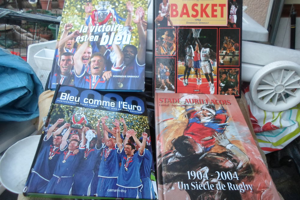 lot de livres de sport Livres et BD