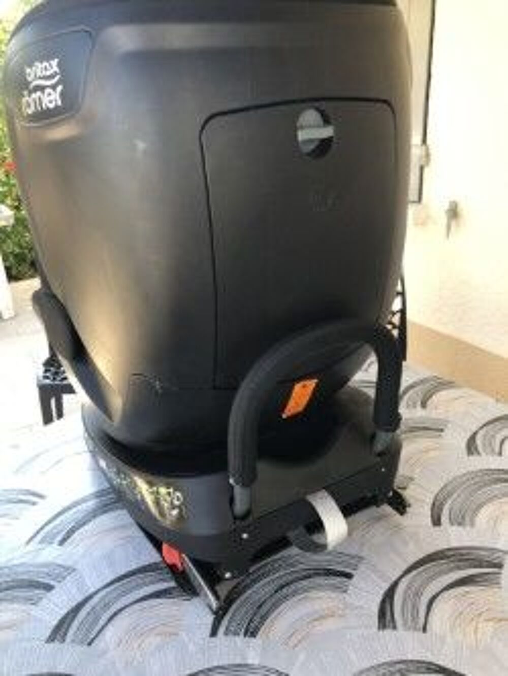 Si&egrave;ge Auto BRITAX R&Ouml;MER 0-4 ans 0-18 kg avec sa base Isofix
Puériculture