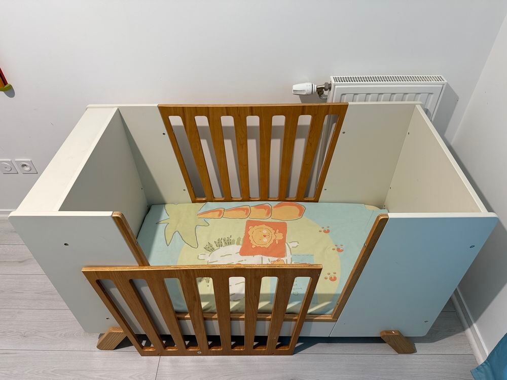 Berceau b&eacute;b&eacute; &eacute;volutif + matelas &amp; draps ? 0-4 ans Mobilier enfants