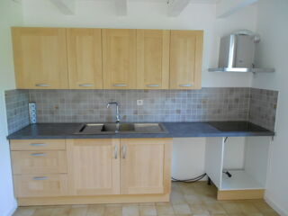  Villa  louer 4 pices 90 m