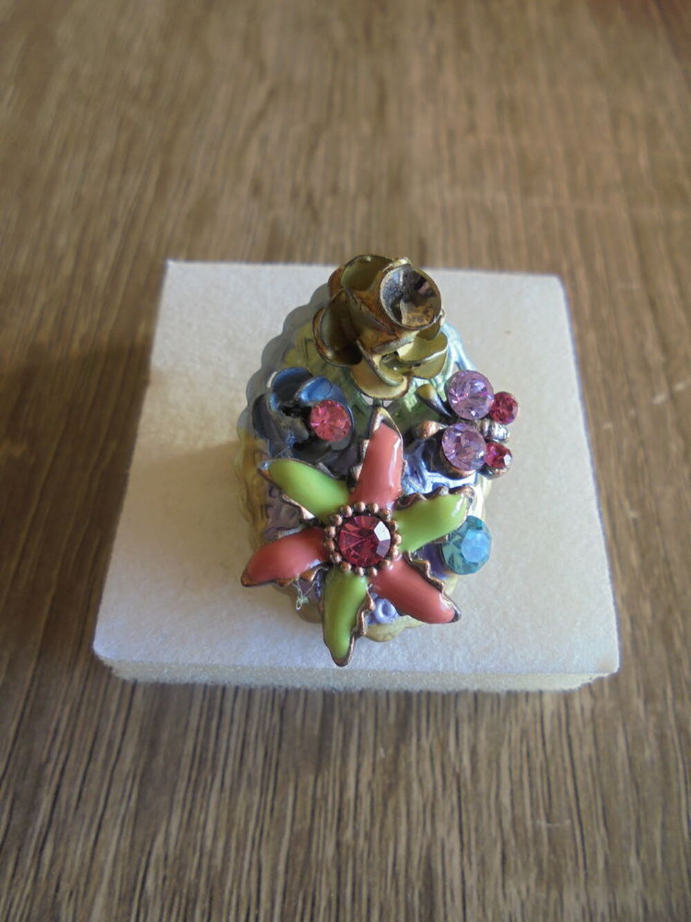 Bague &eacute;maux et strass (28b) Bijoux et montres