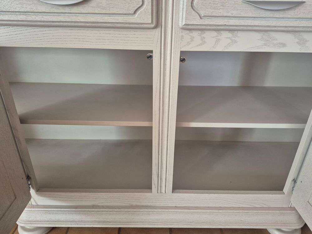 Meuble en ch&ecirc;ne Meubles