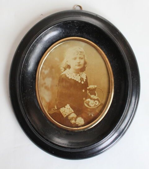 Cadre Napol�on III bois noirci 55 Issy-les-Moulineaux (92)