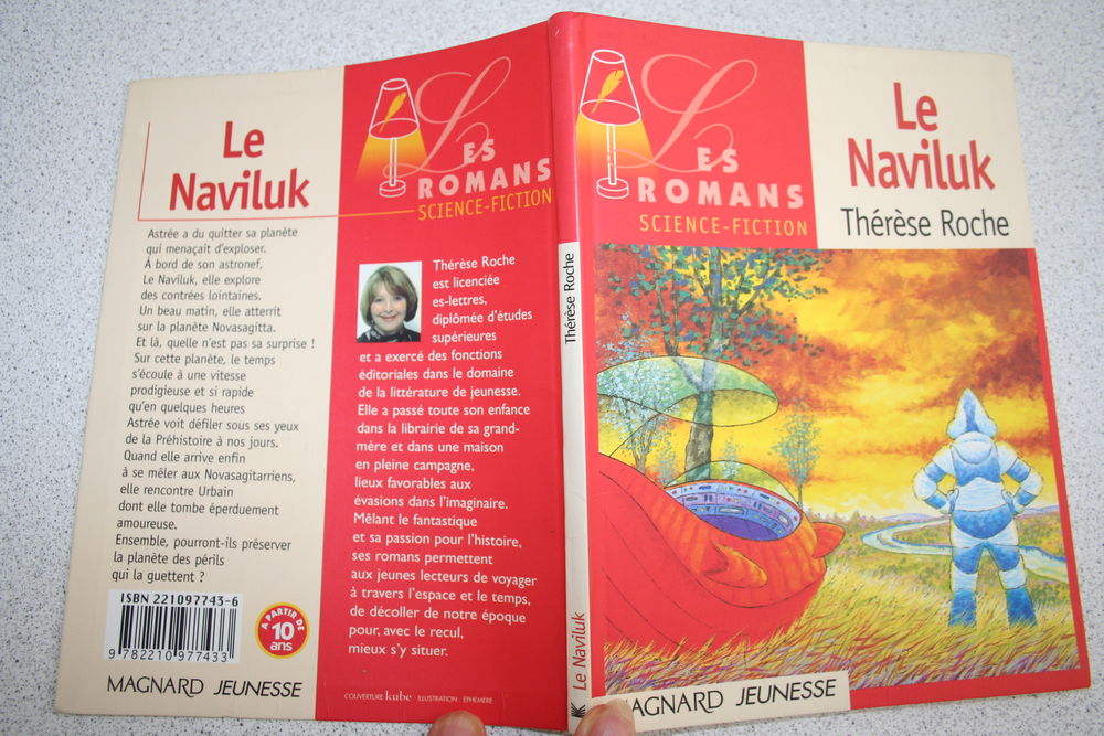Lot 4 de romans Neuf Primaire dont 2 de Science-Fiction Livres et BD