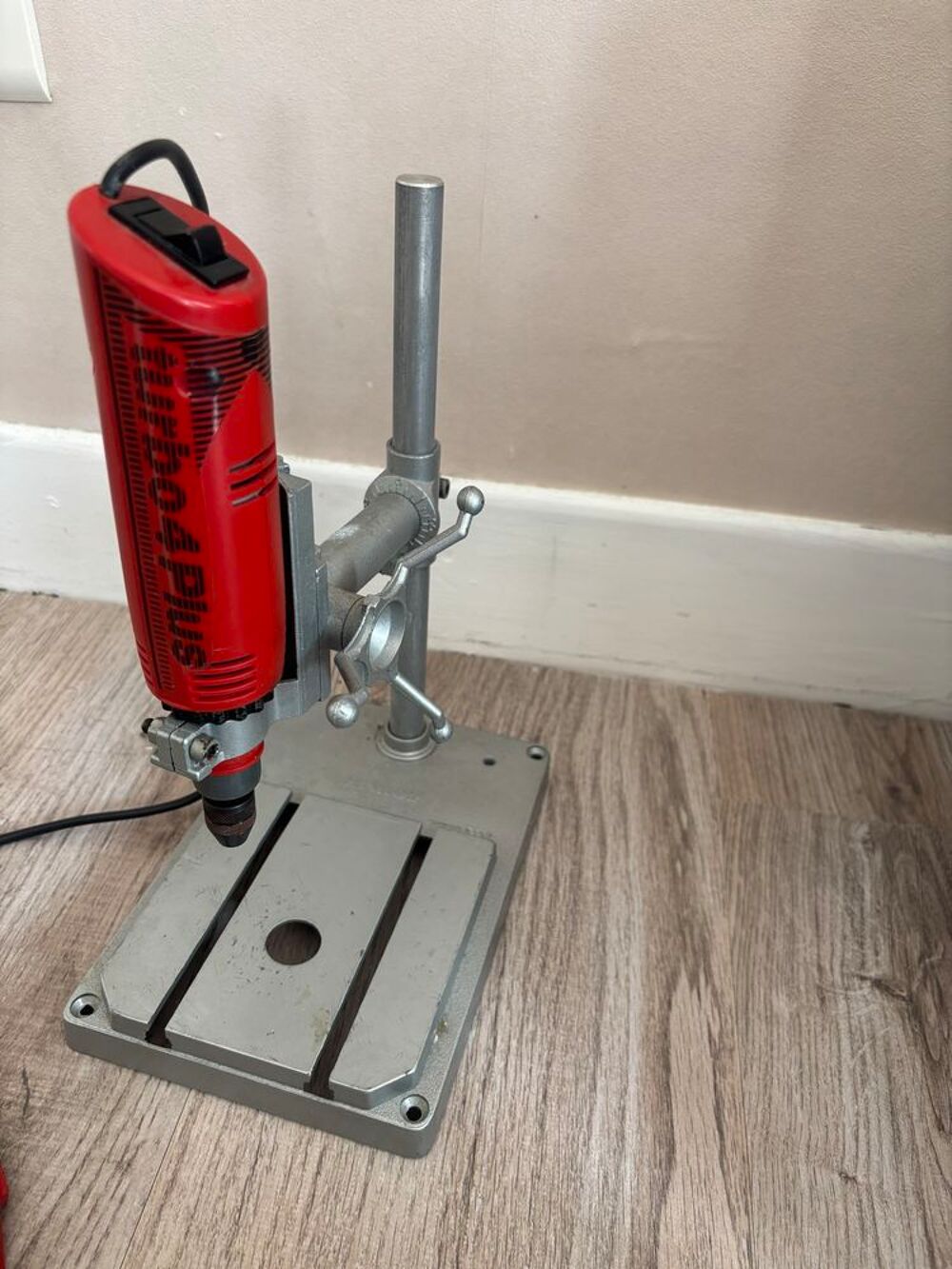 Perceuse &agrave; colonne 18V "&nbsp;turbo 4 plus&nbsp;" avec forets Bricolage
