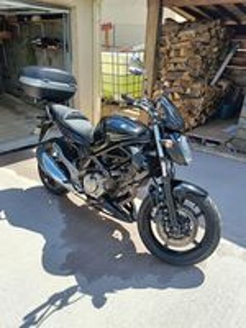 SUZUKI 2011 occasion 63270 Vic-le-Comte