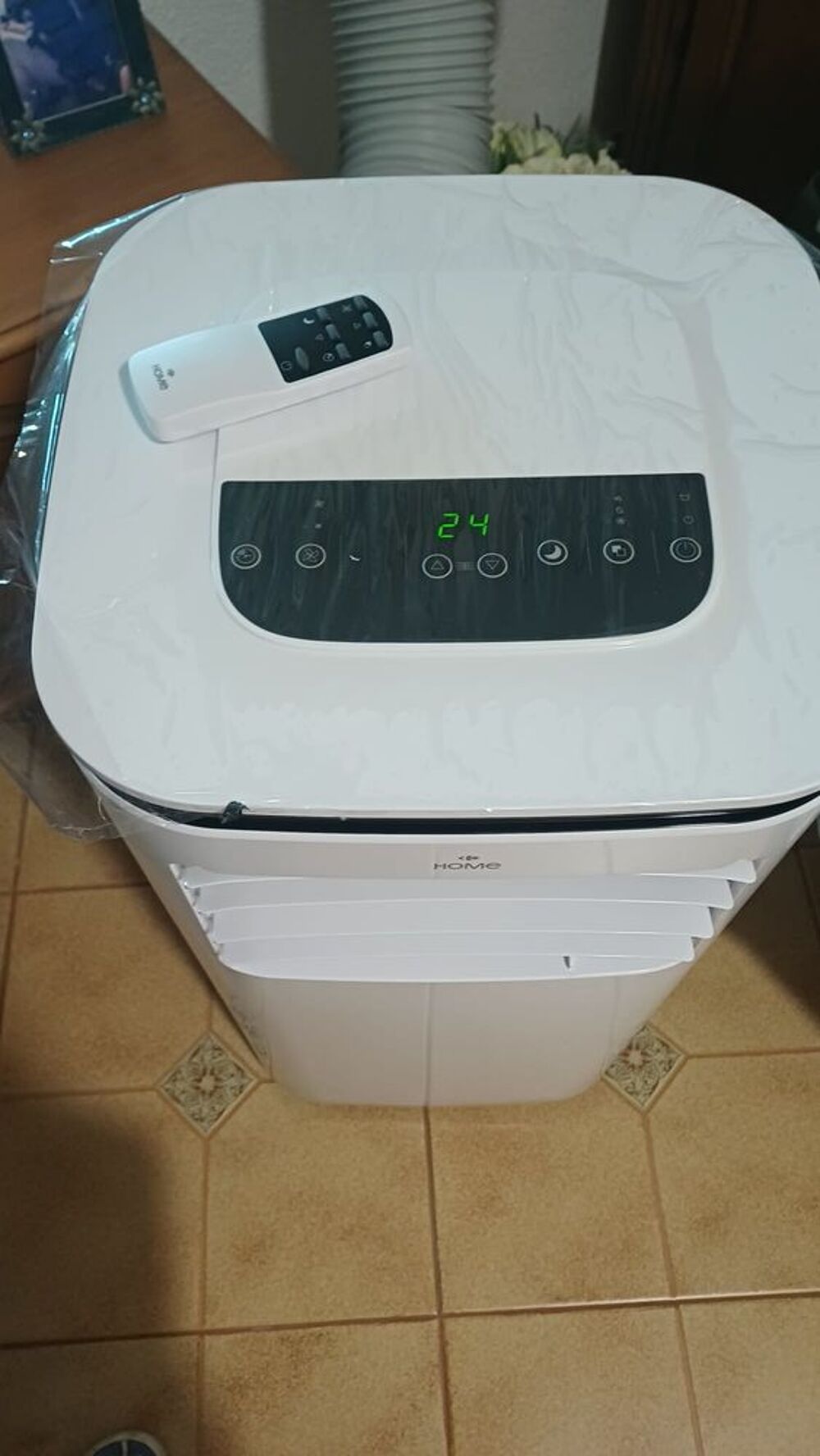 CLIMATISEUR NEUF SOUS EMBALLAGE Carrefour Home HMAC9JT-25 Electroménager