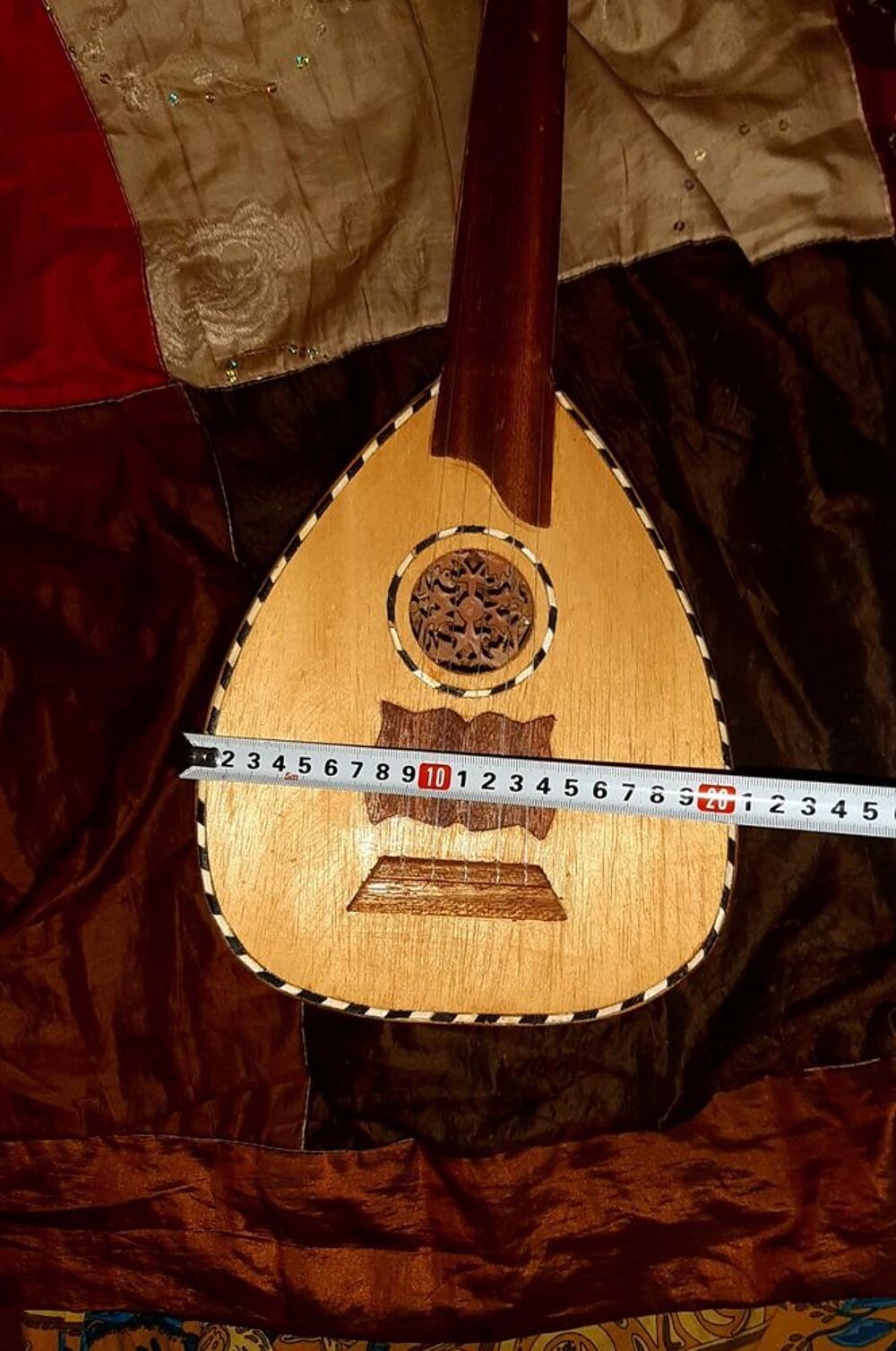 Petit luth (oud) Instruments de musique