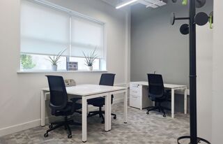   Bureau privé pour 3 personnes – Paris, WOJO BNF Paris 13