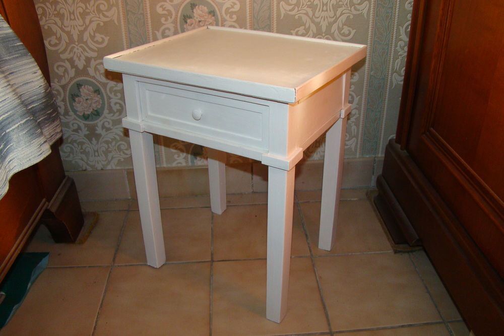 Table de chevet enfant vintage
Meubles