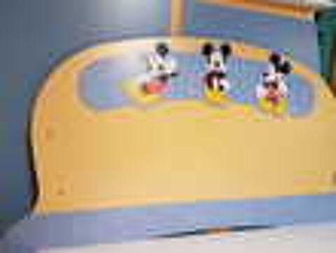 Vend chambre Mickey Meubles