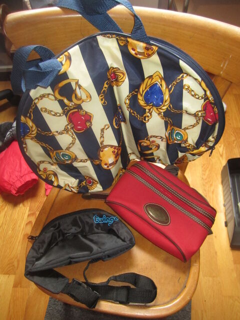 divers sacs sacoche et sac banane 0 M�rignies (59)