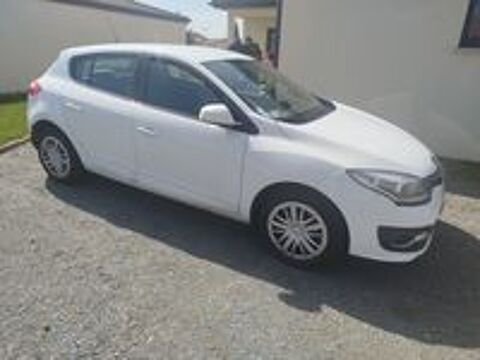 Annonce voiture Renault Mgane III 5000 