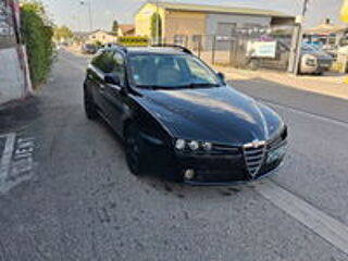 159 Sportwagon 159 SW 1.9 JTDm 16V Distinctive 2007 occasion 26300 Bourg-de-P&eacute;age