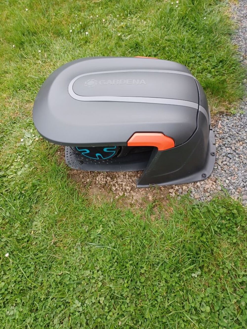 ROBOT TONDEUSE Jardin