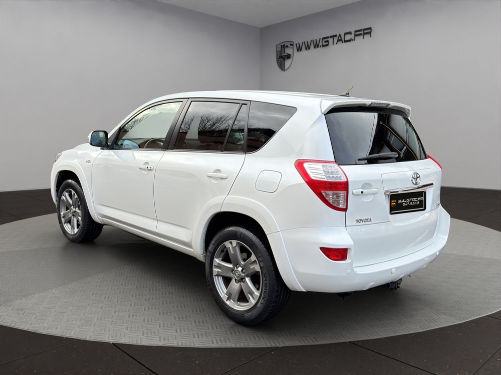 RAV 4 RAV4 150 D-CAT 4WD FAP Lounge A 2011 occasion 93390 Clichy-sous-Bois